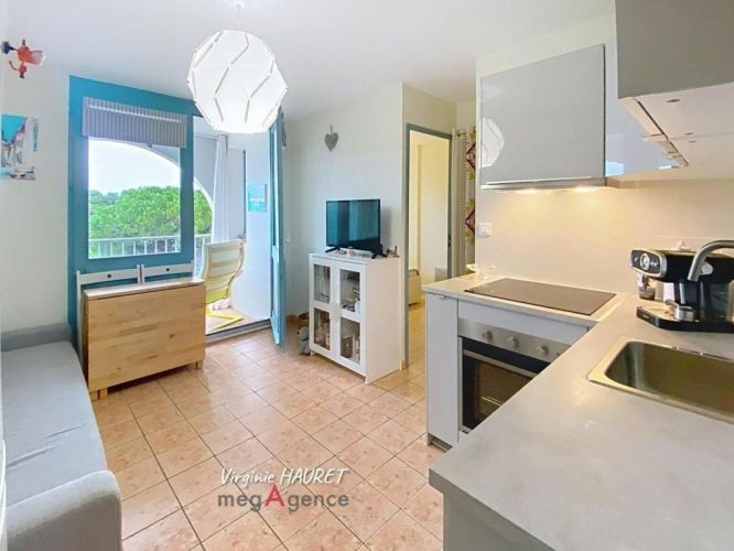 APPARTEMENT T2 28 M2 BORD DE MER GRUISSAN