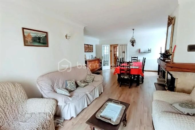 A louer MAISON  DE MAîTRE  CASTET