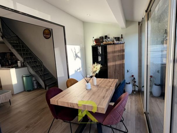 A louer MAISON  CONTEMPORAINE BORD DE MER LE CAP D AGDE