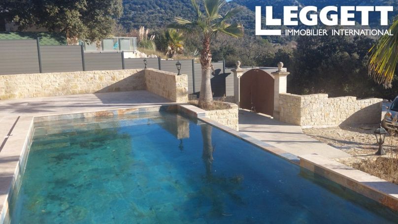 A vendre MAISON  9 PIECES 151 M2  SAINT ANDRE DE ROQUEPERTUIS