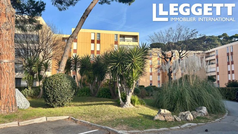 A louer APPARTEMENT T4 84 M2 BORD DE MER CANNES