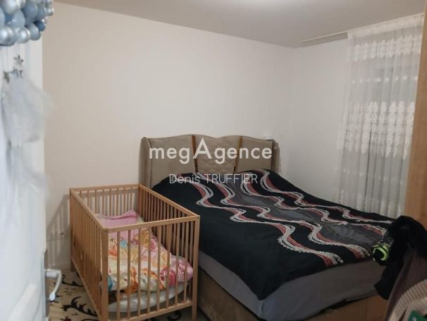 A louer APPARTEMENT T2 44 M2 TERRASSE  CENON