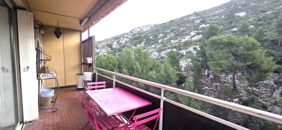 A louer APPARTEMENT T4 79 M2 TERRASSE BORD DE MER MARSEILLE 10EME