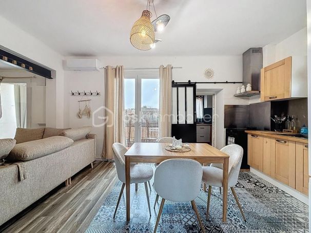 A louer APPARTEMENT T4 91 M2  LUNEL