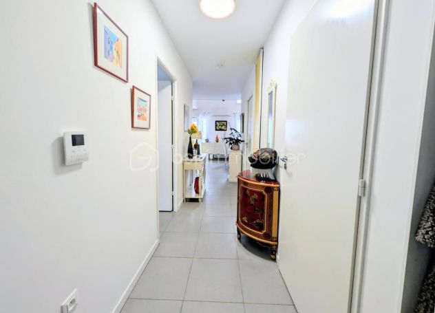 A louer APPARTEMENT DUPLEX DE PRESTIGE T4 90 M2 BORD DE MER LA ROCHELLE