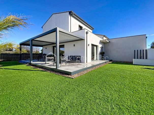 A louer MAISON  CONTEMPORAINE BORD DE MER VIAS