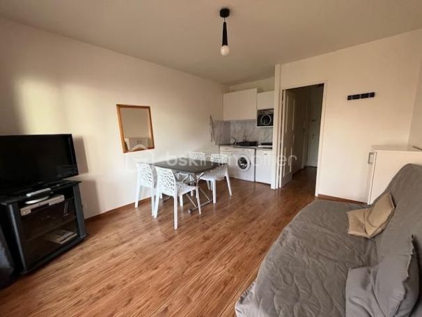 A louer STUDIO  23 M2 TERRASSE PLAGE à PIED LA BAULE ESCOUBLAC