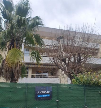 A louer APPARTEMENT T2 34 M2  SOLLIES PONT