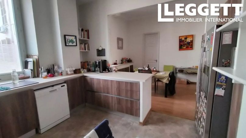 A louer APPARTEMENT T6 149 M2 BORD DE MER NICE