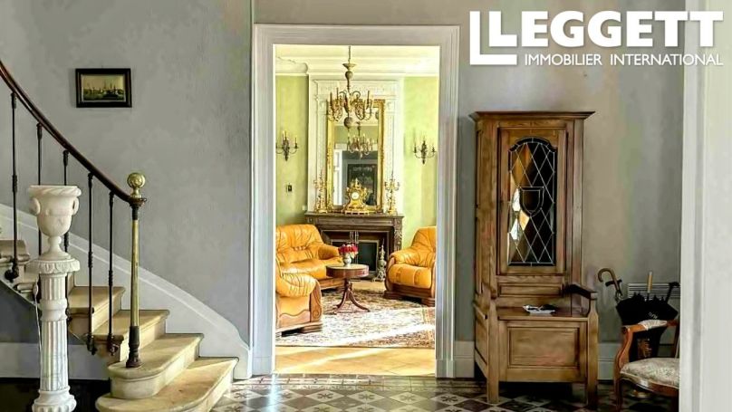 A louer MAISON  DE MAîTRE  LESPARRE MEDOC