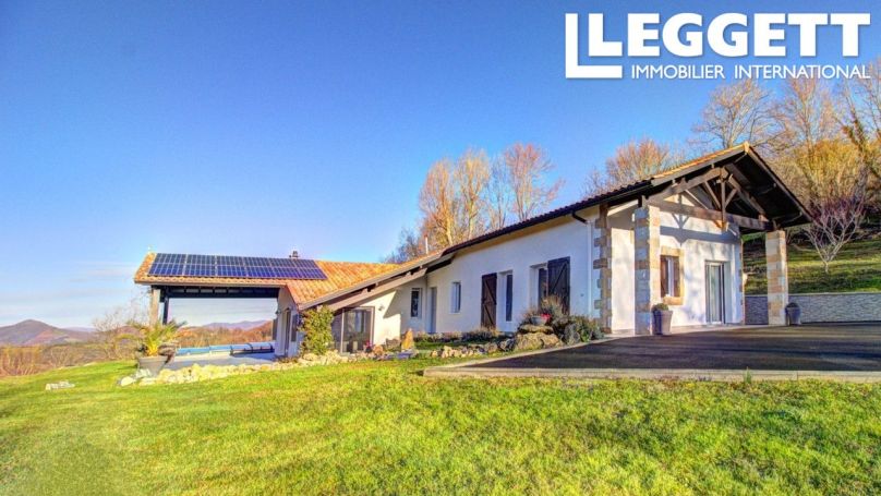 A louer MAISON  D'ARCHITECTE  SAINT JEAN PIED DE PORT