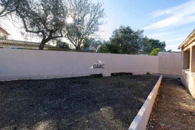 A louer MAISON  4 PIECES 96 M2 BORD DE MER AGDE