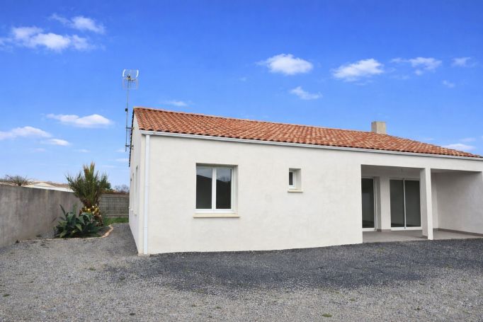 A vendre MAISON  4 PIECES 101 M2  SALLERTAINE