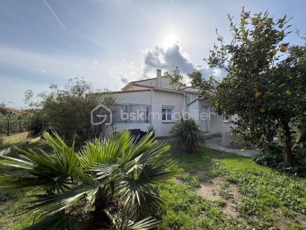 A vendre MAISON  4 PIECES 90 M2  LE SOLER