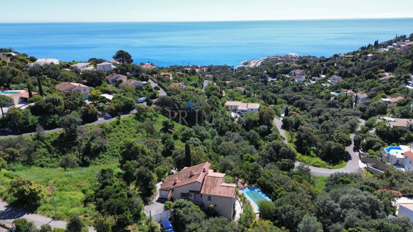 A vendre MAISON  6 PIECES 155 M2 VUE MER LES ISSAMBRES