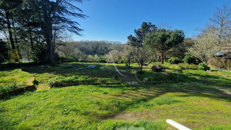 A vendre MAISON  5 PIECES 94 M2  POIROUX