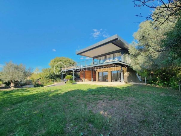 A louer MAISON  D'ARCHITECTE  PEZENAS