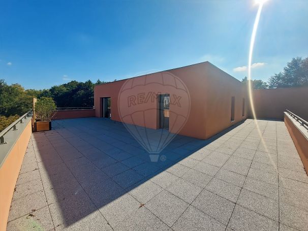 A louer APPARTEMENT T4 90 M2 TERRASSE  NANTES