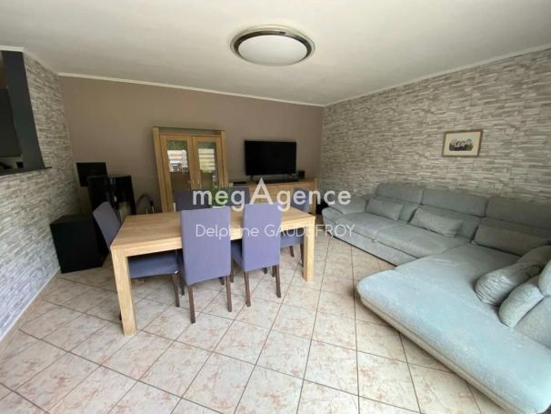 A louer LONGèRE  4 PIECES 88 M2  BONNEVILLE