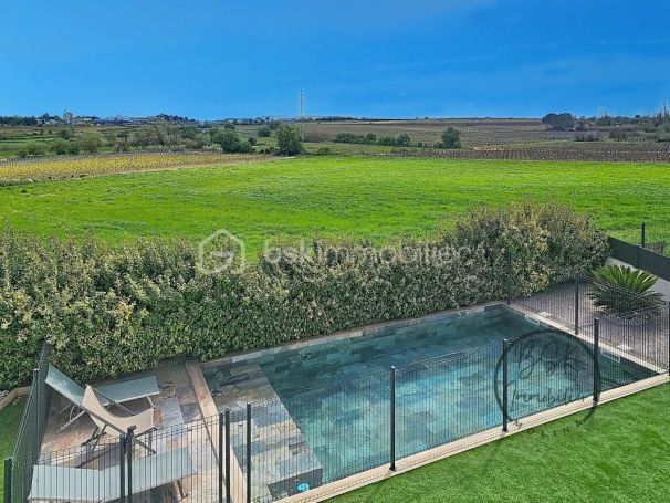 A louer MAISON  4 PIECES 103 M2  COLOMBIERS