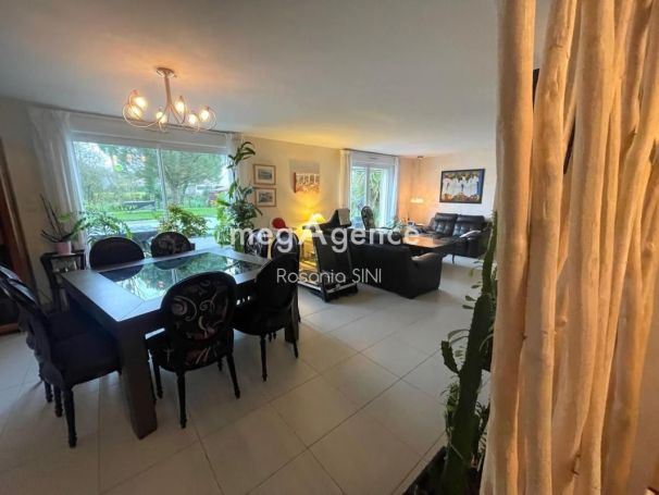 A louer MAISON  D'ARCHITECTE  SAINT MATHURIN