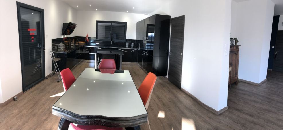 A louer MAISON  6 PIECES 186 M2  RIEUX MINERVOIS