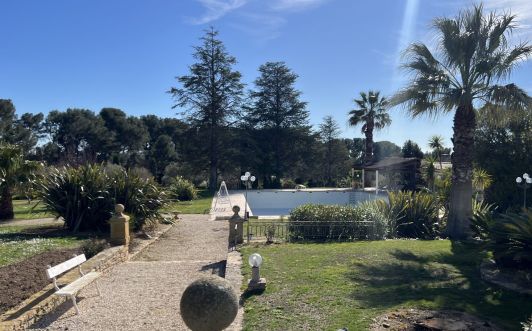 SUPERBE APPARTEMENT T3 PISCINE  La Ciotat