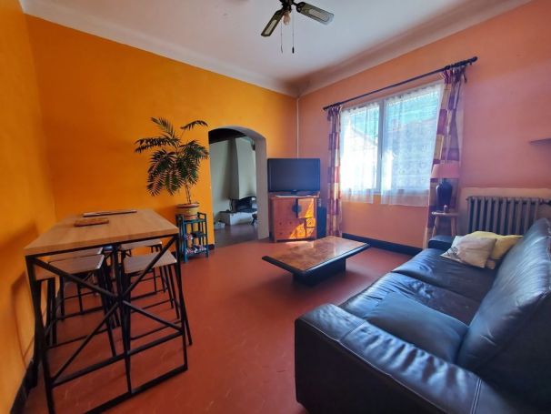 A louer MAISON  CONTEMPORAINE BORD DE MER MARIGNANE