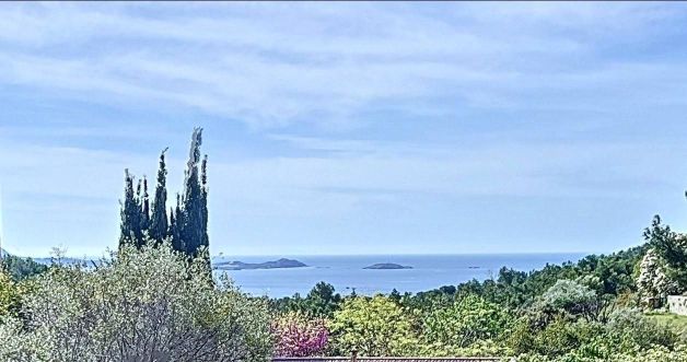 MAGNIFIQUE TERRAIN VUE MER PANORAMIQUE Bandol