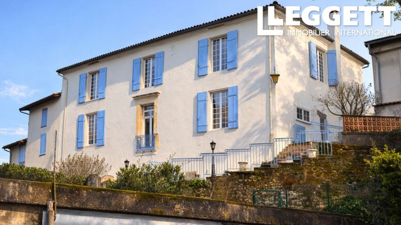 A louer MAISON  DE MAîTRE  CASTETS ET CASTILLON