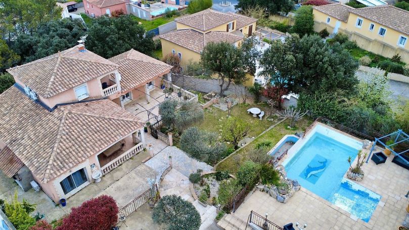 A louer MAISON  6 PIECES 145 M2  POULX