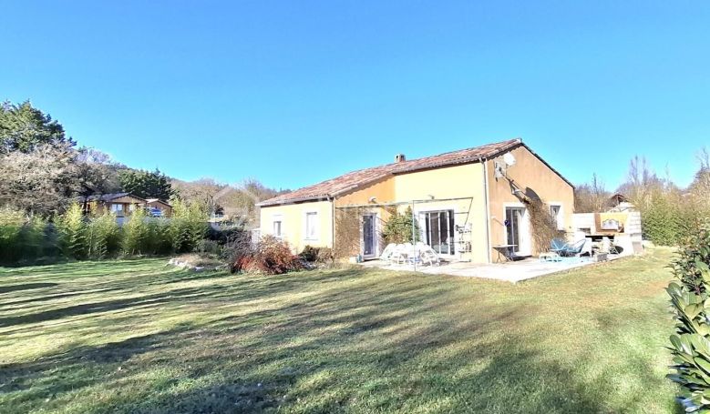 A louer MAISON  5 PIECES 127 M2  BLANDAS
