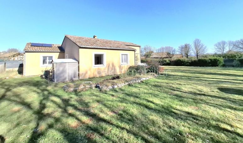 A louer MAISON  5 PIECES 127 M2  BLANDAS
