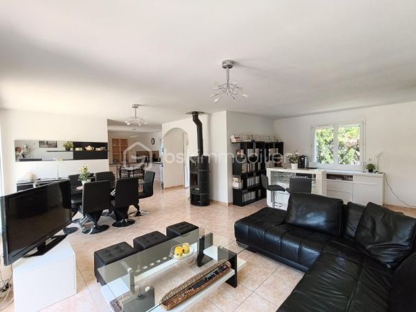 A louer MAISON  D'ARCHITECTE  RIOLS