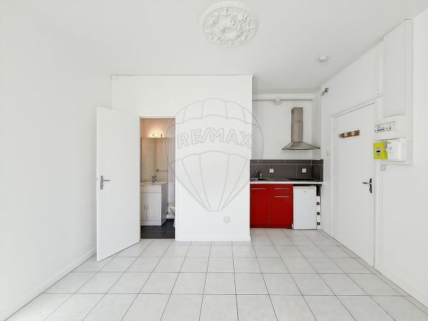 A louer STUDIO  16 M2  NANTES