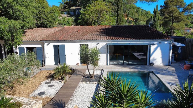 A louer MAISON  CONTEMPORAINE  NIMES