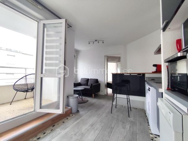A louer APPARTEMENT T2 31 M2 TERRASSE BORD DE MER AYTRE