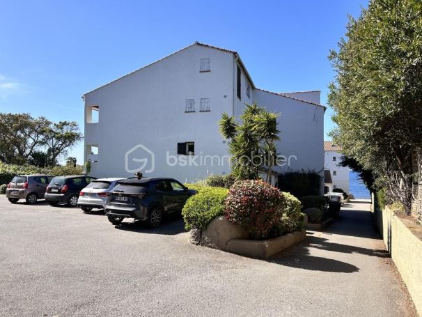 A louer APPARTEMENT T2 45 M2 TERRASSE PIEDS DANS L'EAU GROSSETO PRUGNA