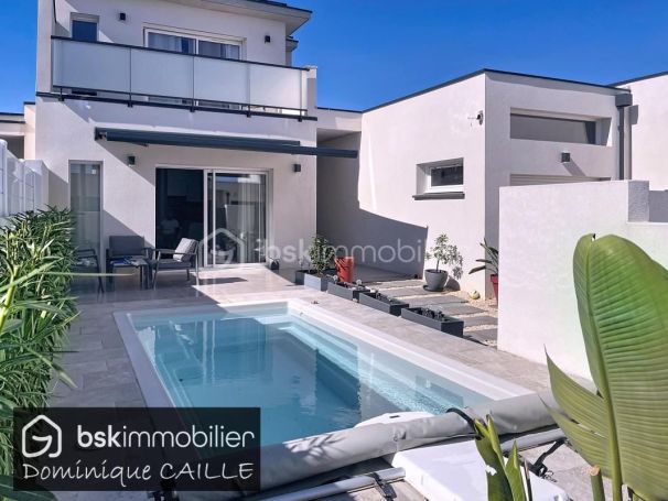 A louer MAISON  CONTEMPORAINE BORD DE MER SERIGNAN