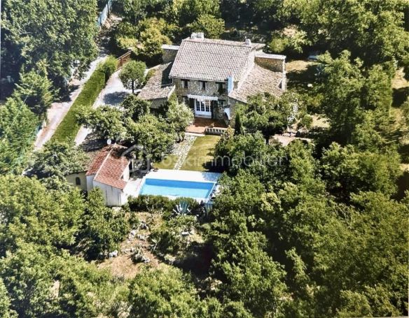 A louer MAISON  5 PIECES 169 M2  SAINT PAUL EN FORET