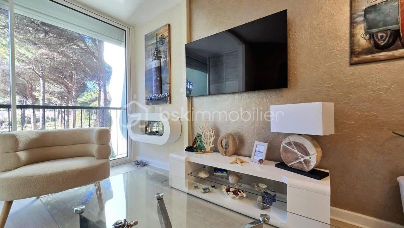 A louer STUDIO  25 M2 BORD DE MER LA GRANDE MOTTE