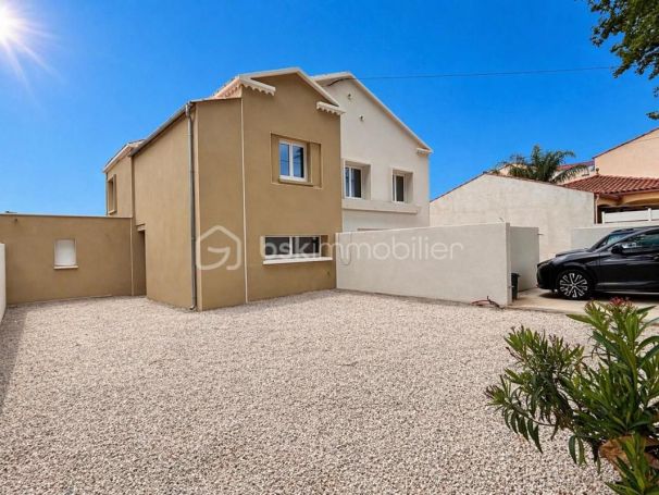 A louer MAISON  4 PIECES 92 M2 PLAGE à PIED VIAS