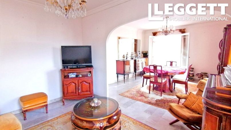 A louer APPARTEMENT T3 80 M2 BORD DE MER SIX FOURS LES PLAGES