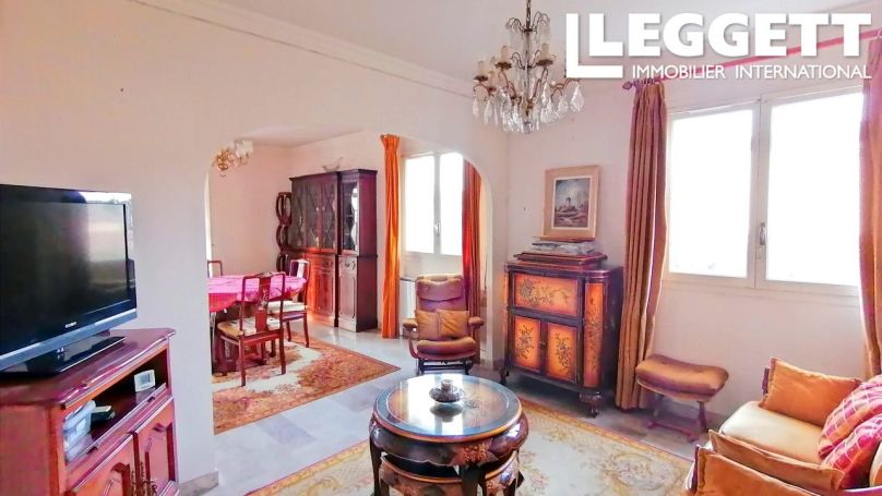 A louer APPARTEMENT T3 80 M2 BORD DE MER SIX FOURS LES PLAGES