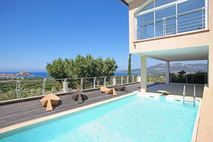 A vendre CORSE GRANDIOSE et SOMPTUEUSE PROPRIETE GOLFE CALVI -