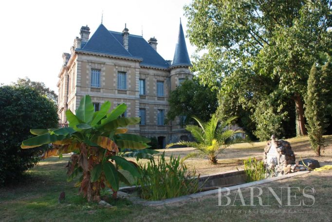 A vendre PROPRIéTé  PEYREHORADE