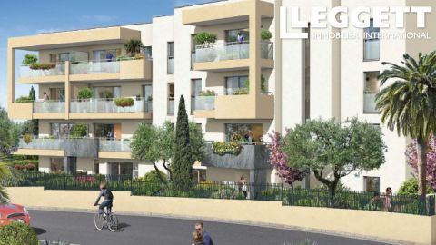 A louer APPARTEMENT T2 52 M2 BORD DE MER ANTIBES