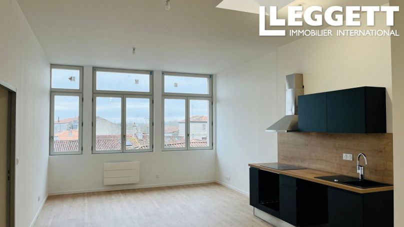APPARTEMENT DUPLEX T5 93 M2  SAINTES