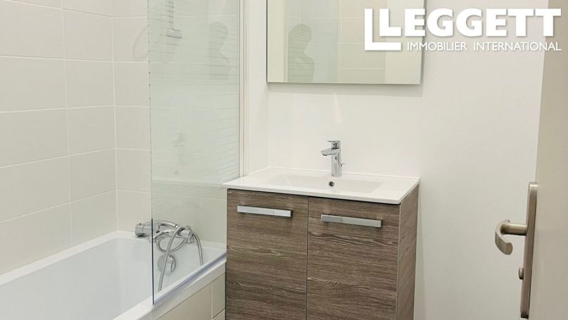 APPARTEMENT DUPLEX T5 93 M2  SAINTES