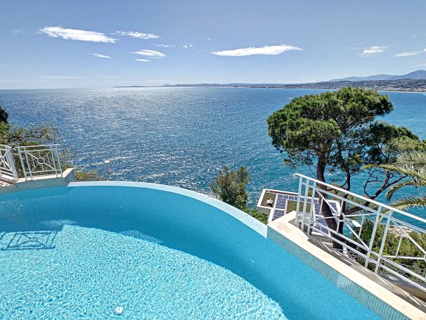 A vendre Somptueuse Propriété 320 m² vue mer Cap de Nice